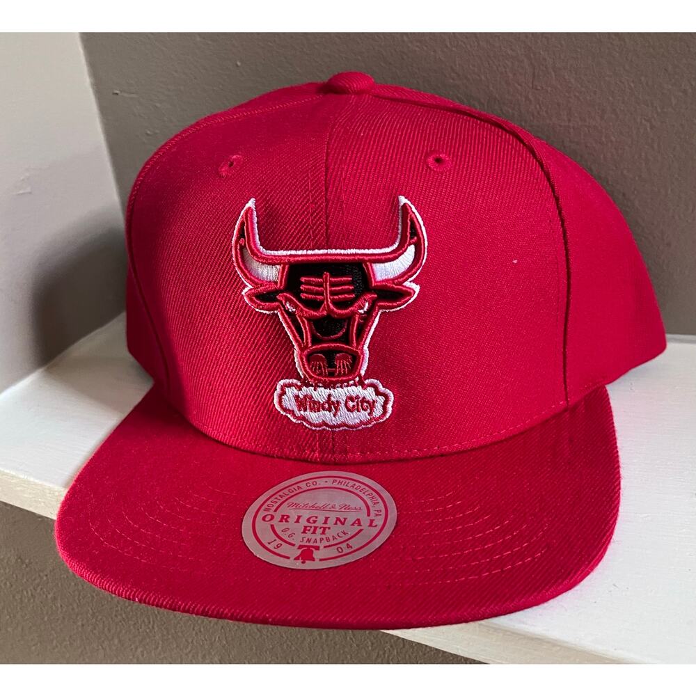 Chicago Bulls Red Hardwood Classics Team Ground 2.0 Snapback Hat